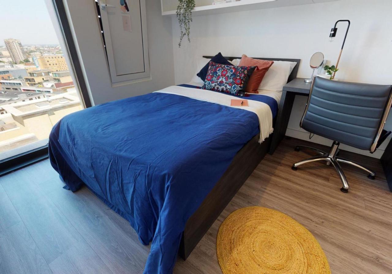 Stunning Aldgate Studio - Free Wifi And Gym! - Iq Aldgate Лондон Екстериор снимка