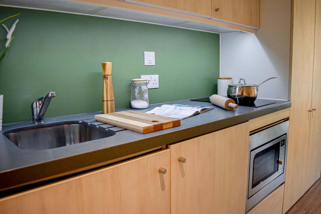 Stunning Aldgate Studio - Free Wifi And Gym! - Iq Aldgate Лондон Екстериор снимка