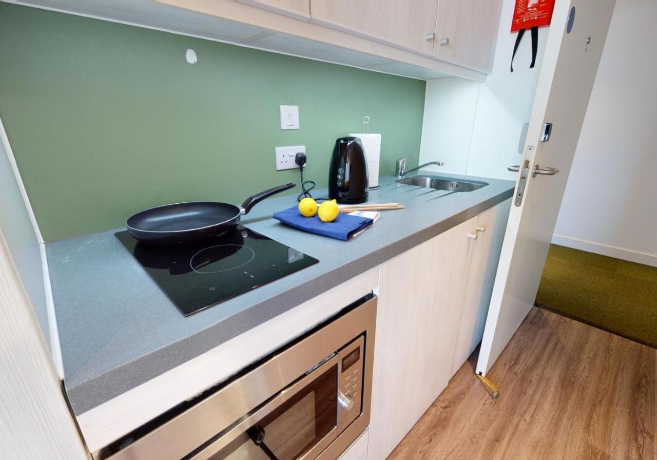 Stunning Aldgate Studio - Free Wifi And Gym! - Iq Aldgate Лондон Екстериор снимка